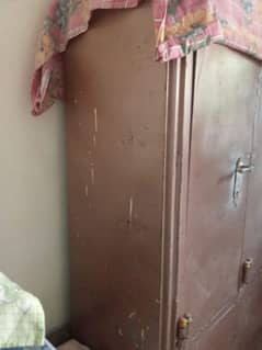 safe almari for sale