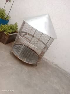 "Mazboot Aur Saaf Pinjra – Parindon Ke Liye Behtareen Cage"