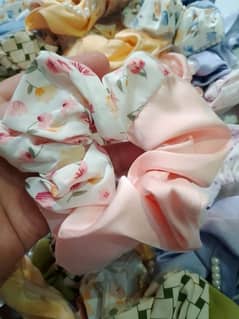 scrunchies for girls