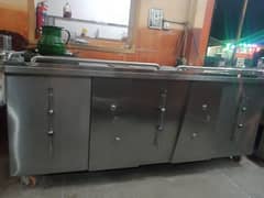 counter with 3 stove + paratha tawa + paratha table