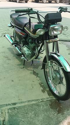 Honda CG 125 2022