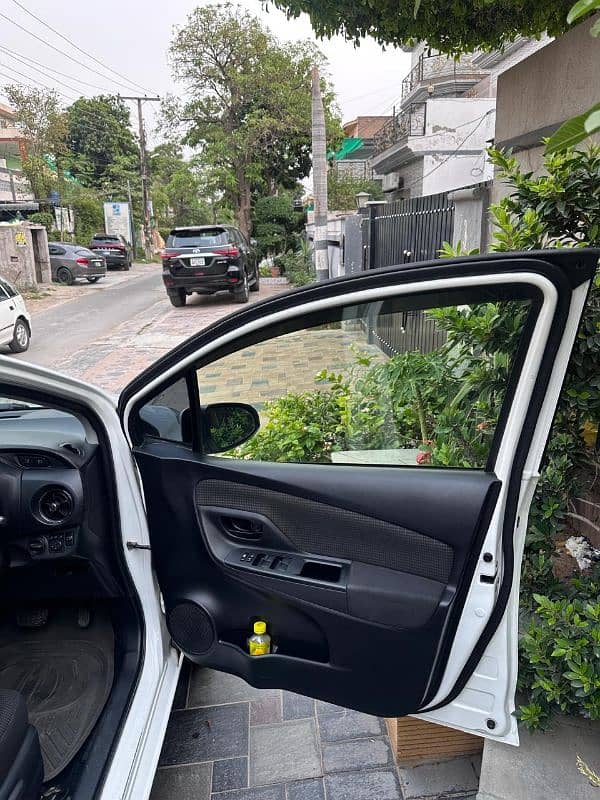Toyota Vitz 2019 11