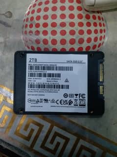 SSD 2tb 4th Gen Hard Drive