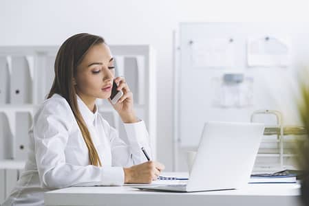 Job For Female Office Assistent.