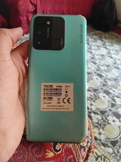 techno spark 8c