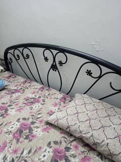 iron Bed set.