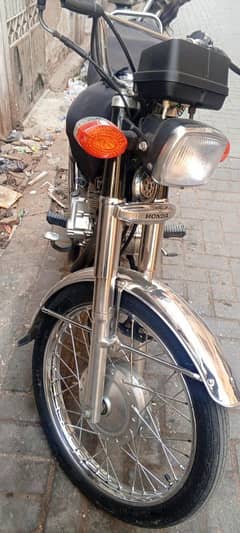 CG 125