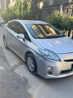 Toyota Prius 2010/2014 S Package Doctor Used