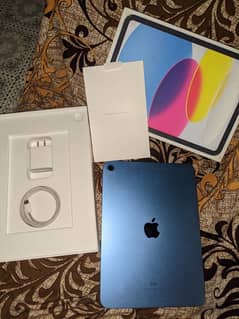 Ipad 10th generation 64gb 10/10 in apple warranty