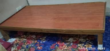 Wood taakhet
