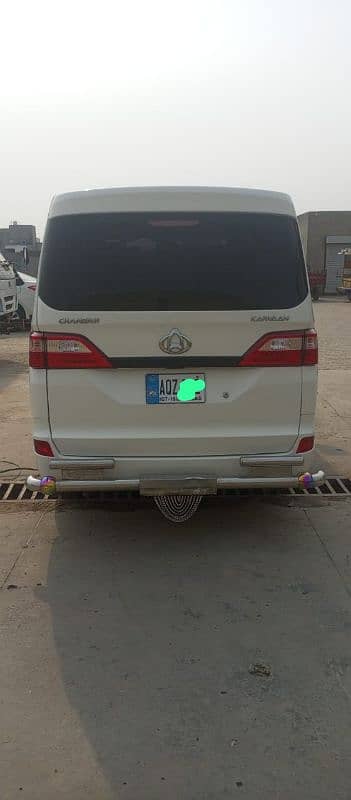 Bumper to bumper genuine Scratch lace low mileage 12