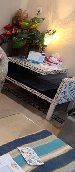 2deco paint side tables are available