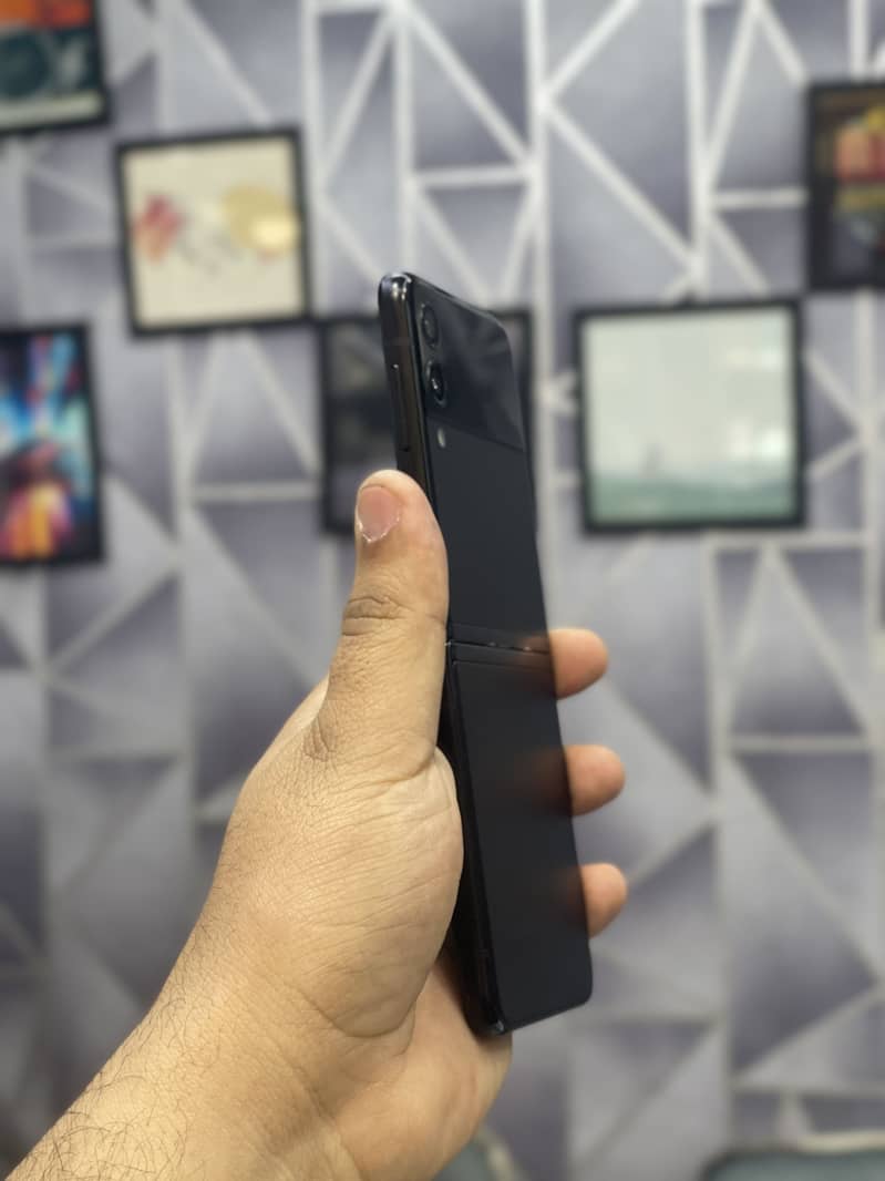 Samsung Flip 3 8gb 256gb official pta approved 15