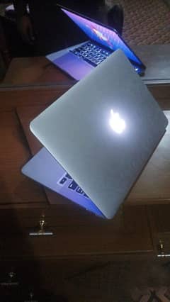 MacBook Pro Retina 13-inch (Mid 2014) | i7 | 16GB RAM | 512GB SSD