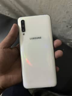 Samsung A50