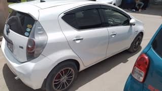 Toyota Aqua 2015 For sale Condition (Excellent)
