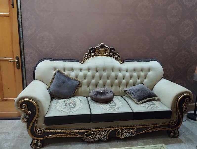 7 seater sofa set with central table 3