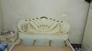 King size bed with two drawers used.