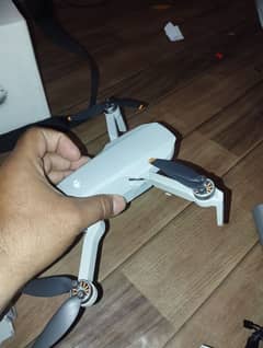 DJI Mini 2 fly more combo