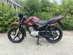 Yamaha YBR 125G for sale in excellent condition