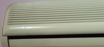 haier split A. C non inverter 1 ton