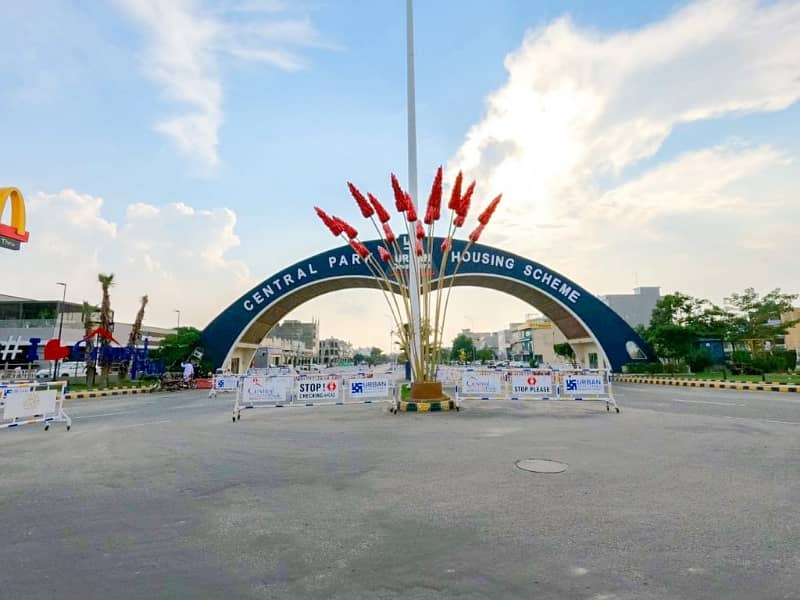 Become Owner Of Your Prime Location Residential Plot Today Which Is Centrally Located In Central Park - Block A1 In Lahore 6