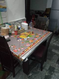 4 seater dinning table