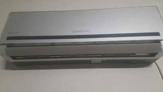 1.5 ton kenwood  slighty use