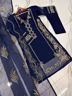 •  Shirt Fabric: Organza •  Pattern: Embroide •