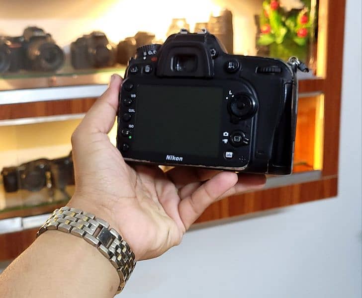 dslr Nikon d7100 Professional (Nikon 18-55mm afp-vr) 3
