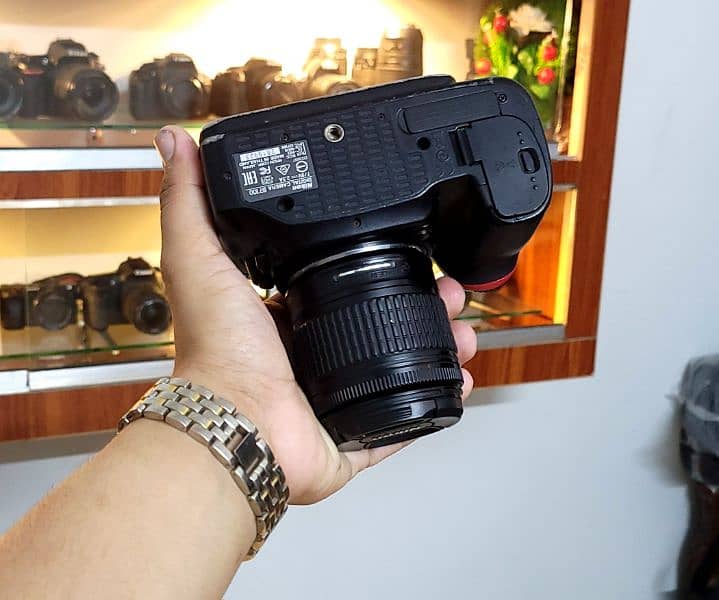 dslr Nikon d7100 Professional (Nikon 18-55mm afp-vr) 4
