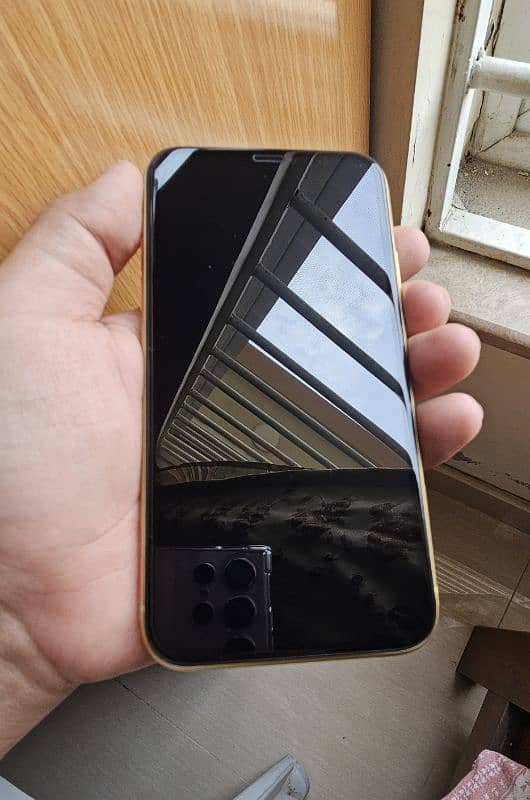 Iphone XR FU 84 BH 0