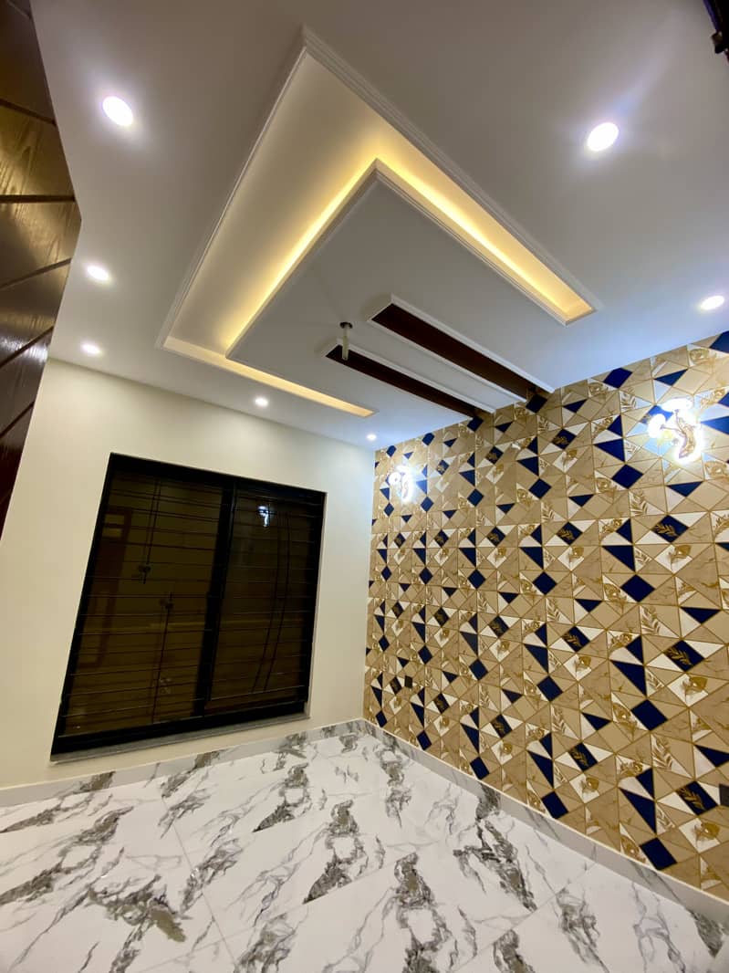 5 marla corner facing park brand new house for sale 10