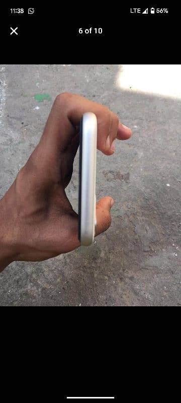 iPhone 11 - 128GB - White Color 2