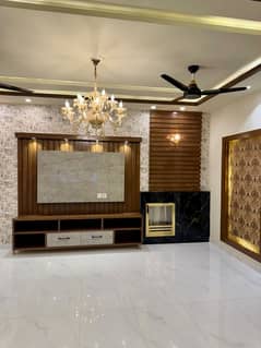 House For Grabs In 5 Marla Lahore