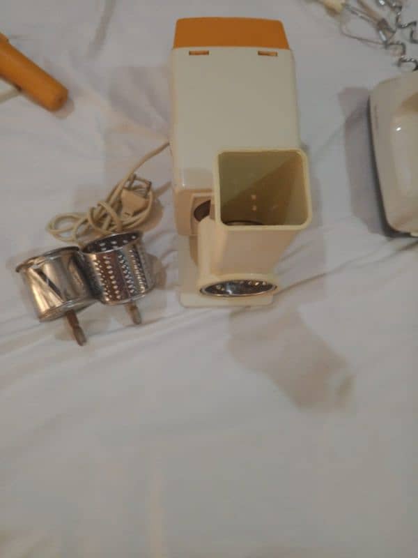Meat mincer and vagetable slicer,crusher 5