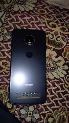 Motorola Z4 under display finger 4/128