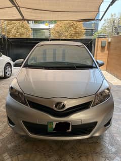TOYOTA VITZ 2013 model