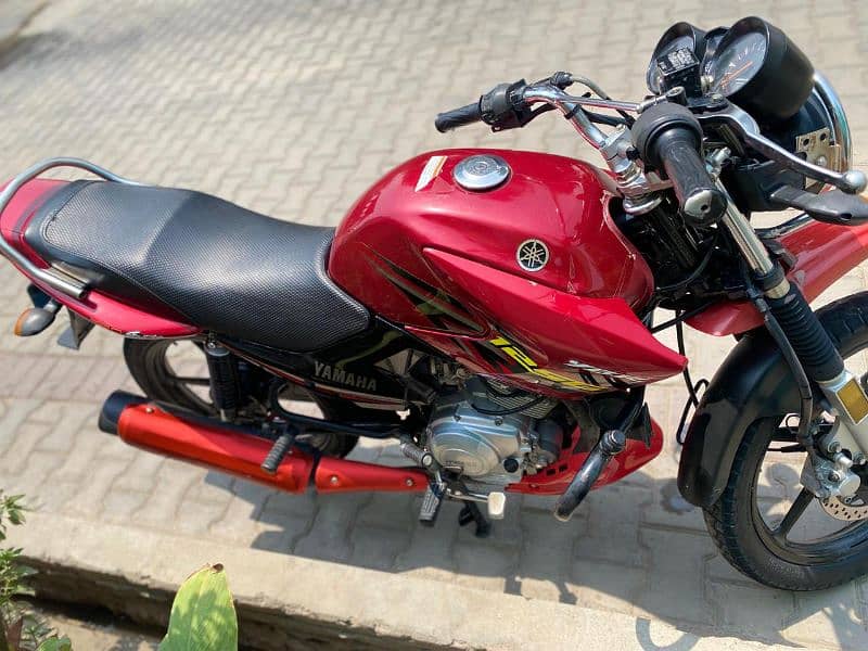 Yamaha YBR G 2019 model. . 8