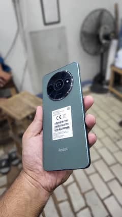 Redmi A3 4/64 with box