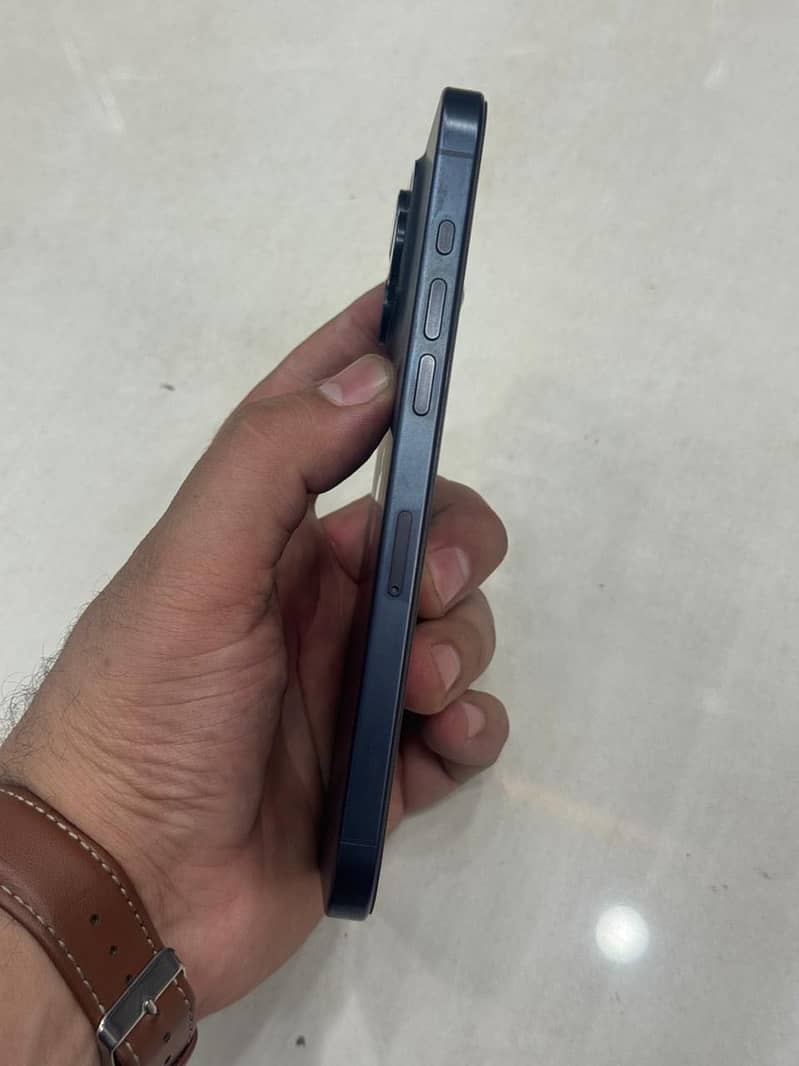 iphone 15pro max JV 3