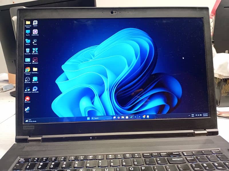 Lenevo P73 || intel i9 9H || 16gb ram 512 Nvme || 4gb Nvidia Gpu 3