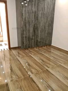 BRAND NEW UPPER PORTION FOR RENT AVAILABLE