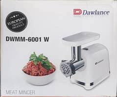 Dawlance meat grinder dabba pack.