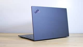 Lenovo Thinkpad X1 Carbon Gen 8 | core i7 10th gen | 16 GB 512 GB