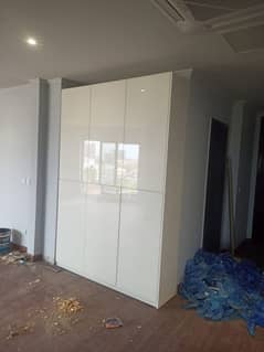 wardrobe 2500 sakr fot