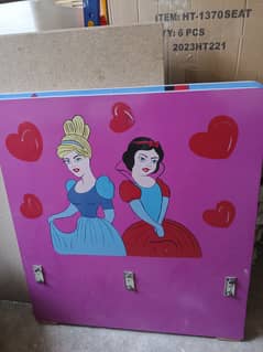 Beautiful kids bed