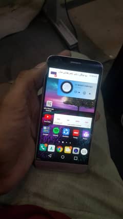 LG