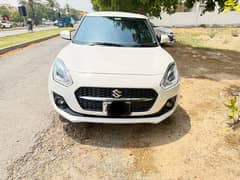 Suzuki Swift GLX CVT
