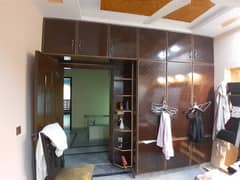 Used 5 marla House For sale in park view city Lahore.